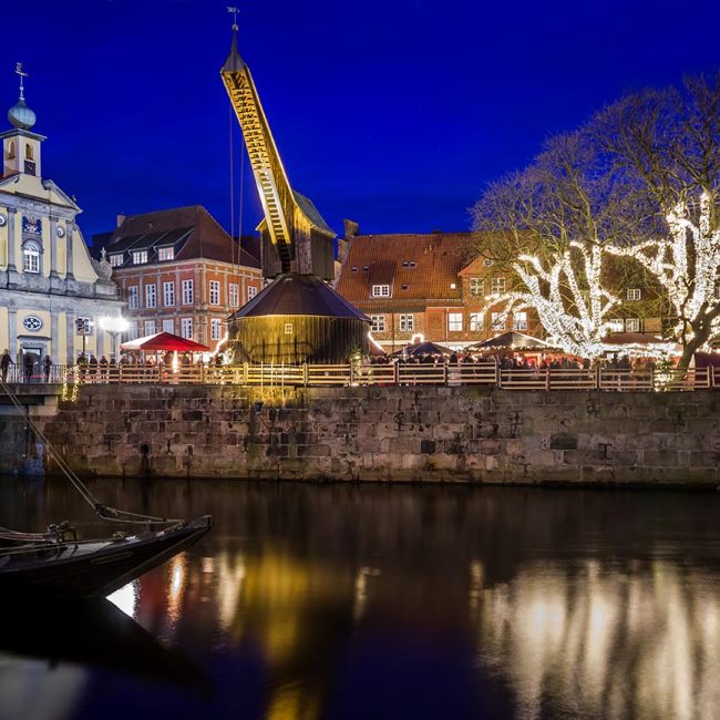 Weihnachtsmarkt am Alten Kran in Lüneburg